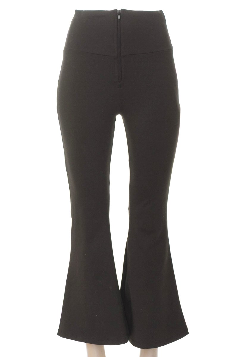 Pantalones color Negro - Closeando