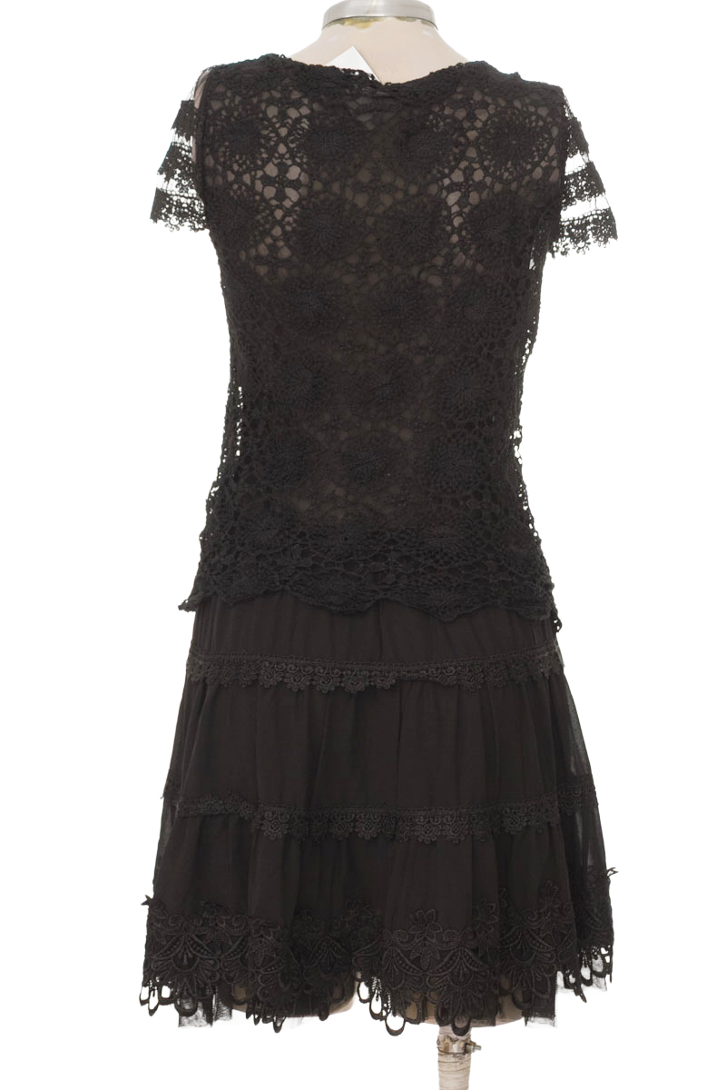 Vestido / Enterizo color Negro - Closeando