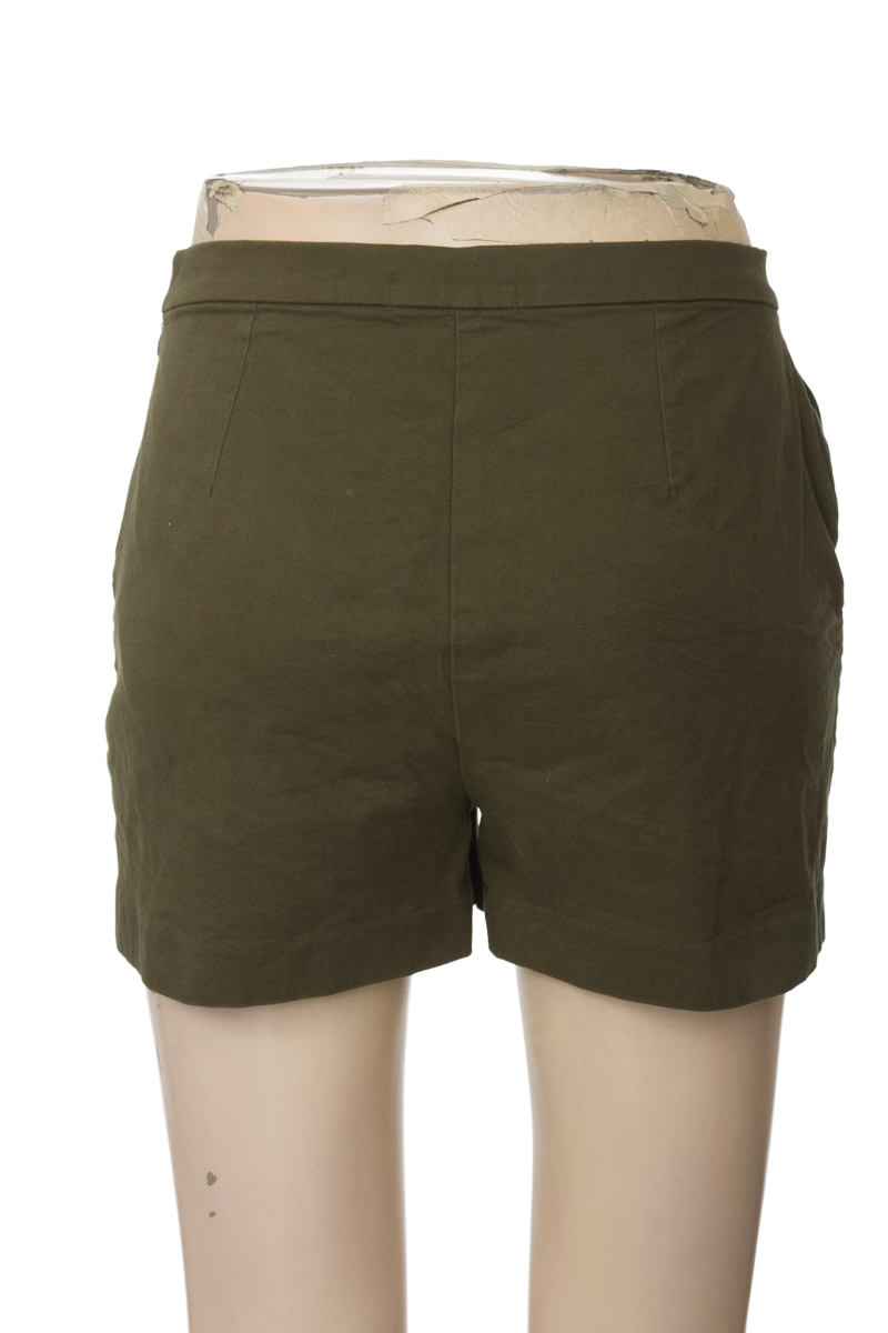 Short color Verde - Seven Seven