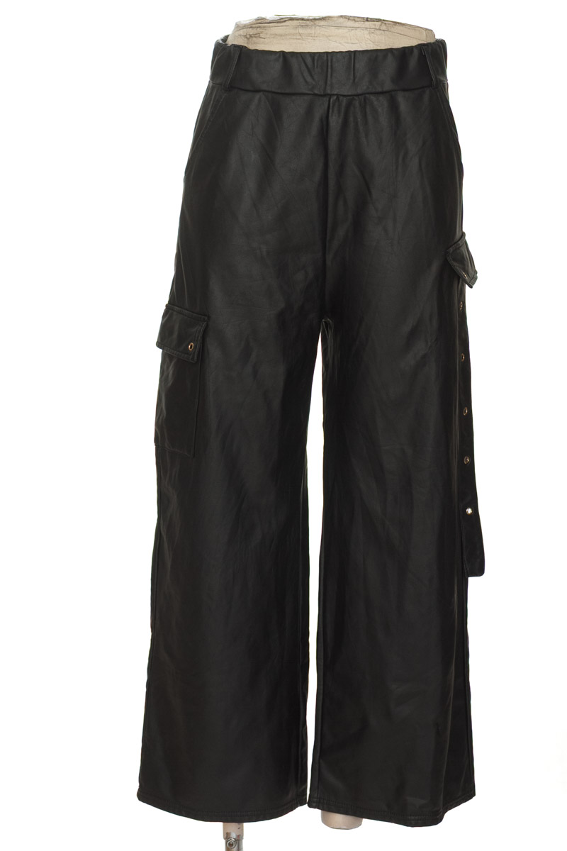 Pantalones color Negro - Niuniu Studio