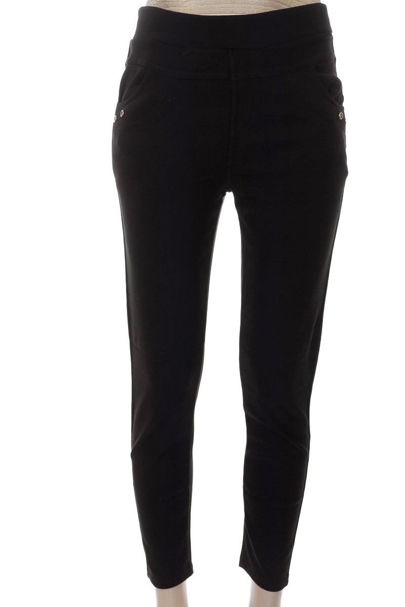 Pantalones color Negro - Closeando