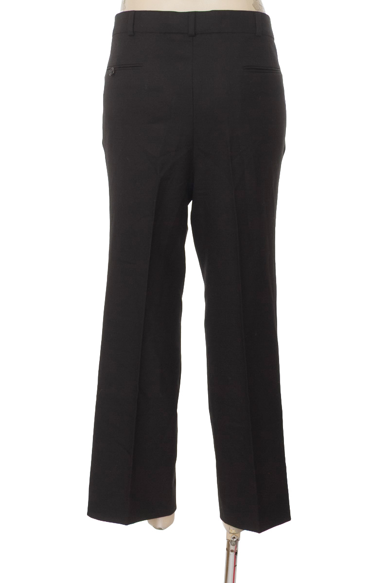 Pantalón color Negro - Closeando