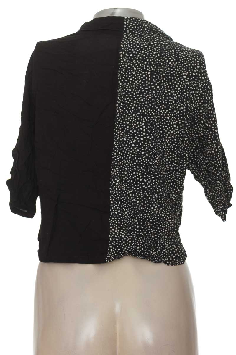 Blusa color Negro - Free Spirit