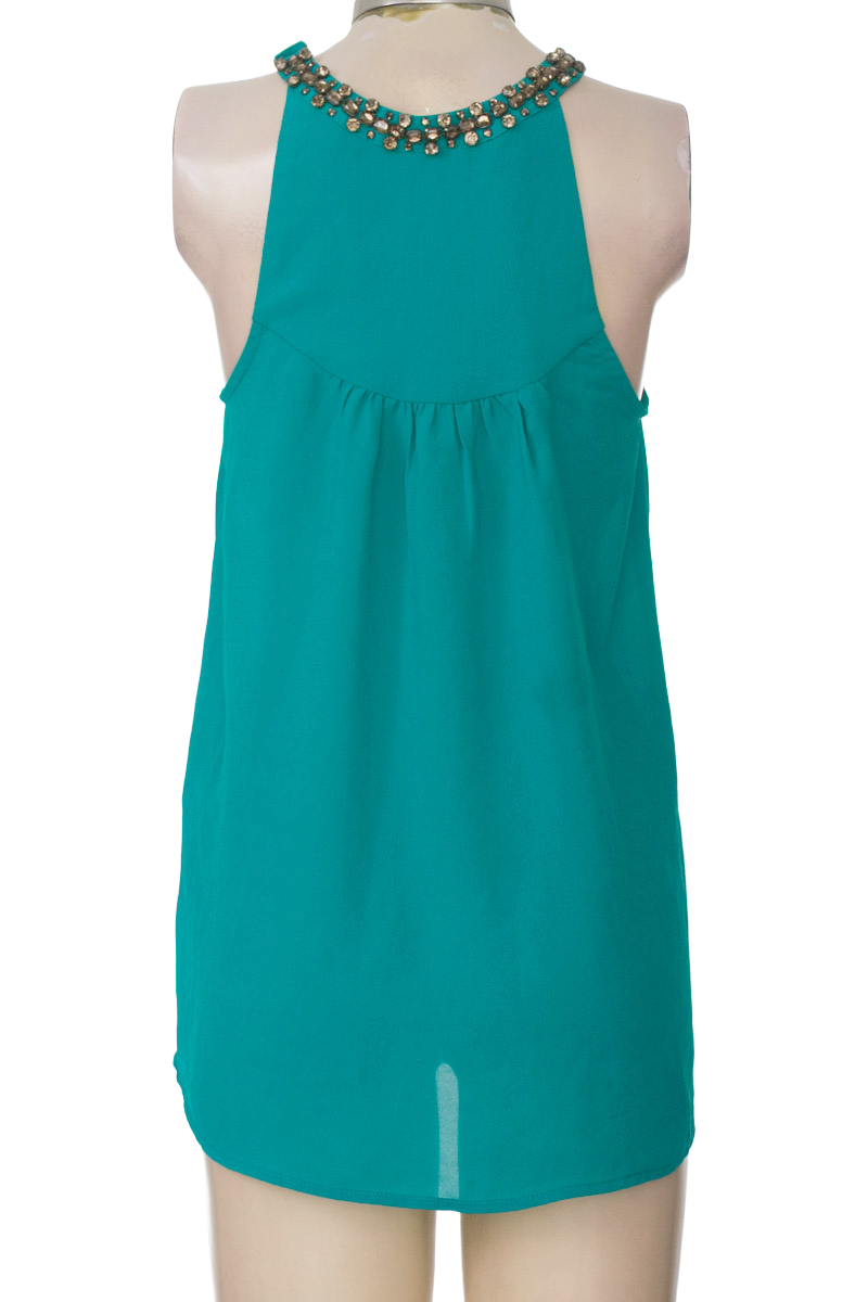 Top / Camiseta color Aguamarina - Studio F