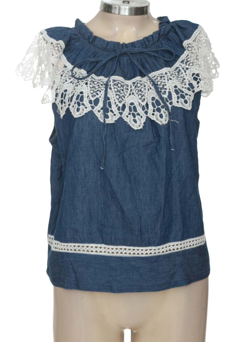 Top / Camiseta color Azul - ABC