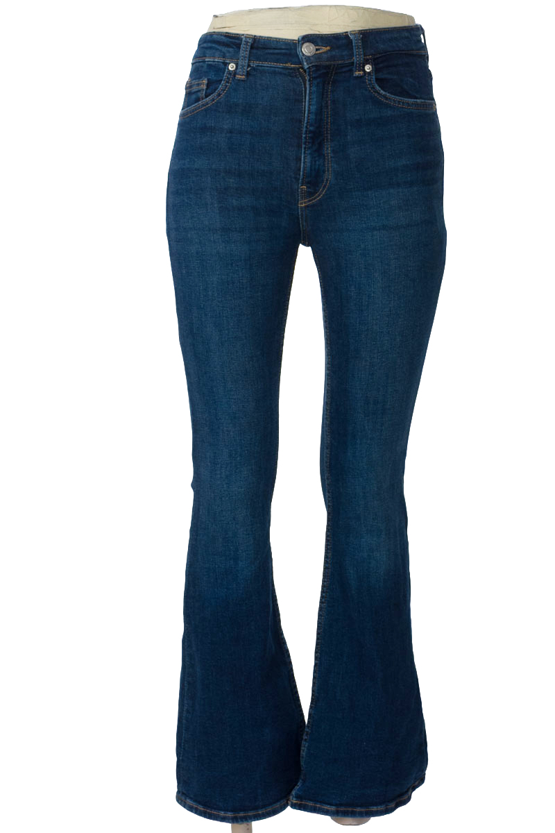 Pantalones color Azul - Bershka