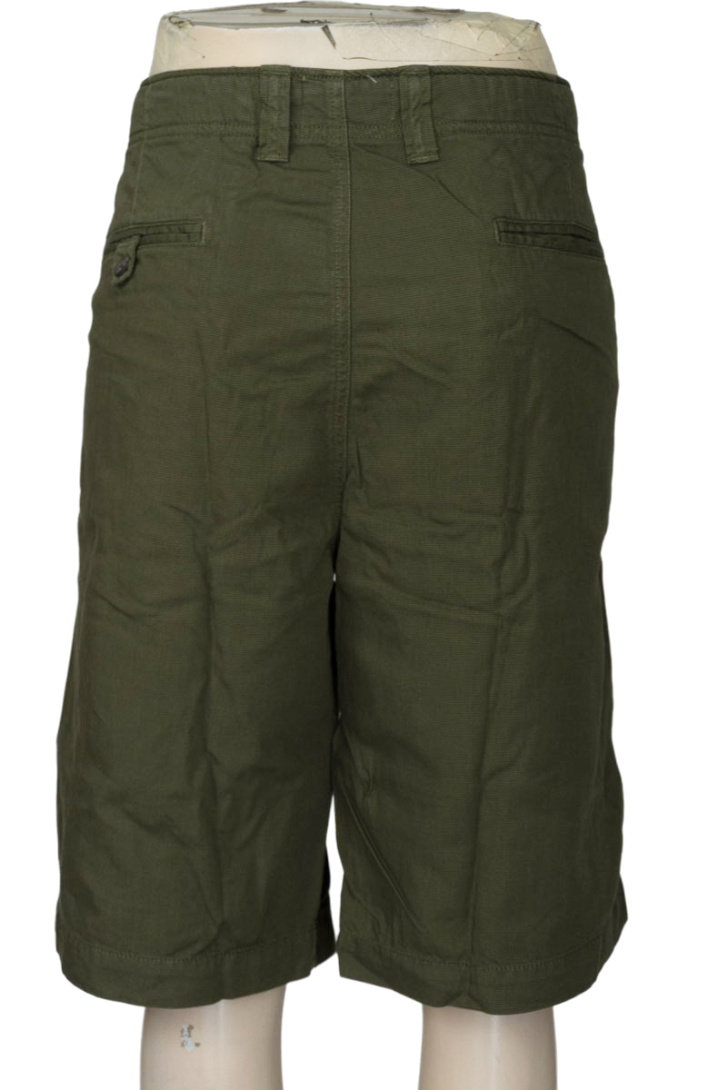 Bermuda - Pantaloneta color Verde - Arturo Calle