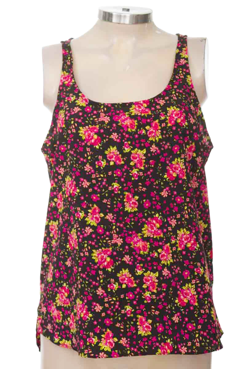 Top / Camiseta color Negro - PATPRIMO