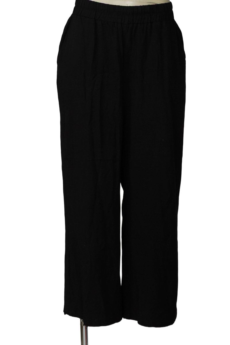 Pantalones color Negro - FDS