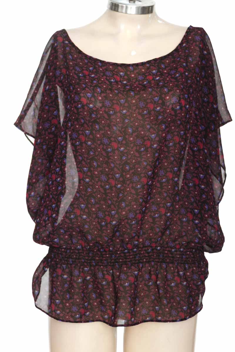 Top / Camiseta color Estampado - American Eagle