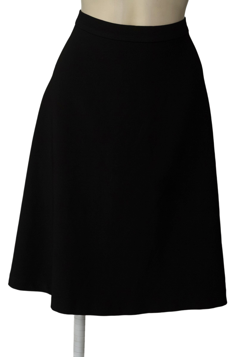 Falda color Negro - Closeando