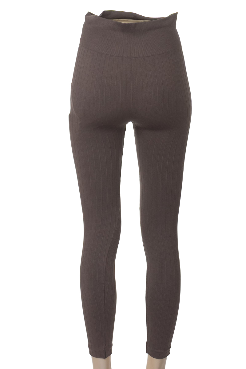 Ropa Deportiva / Salida de Baño color Café - Fit Feel