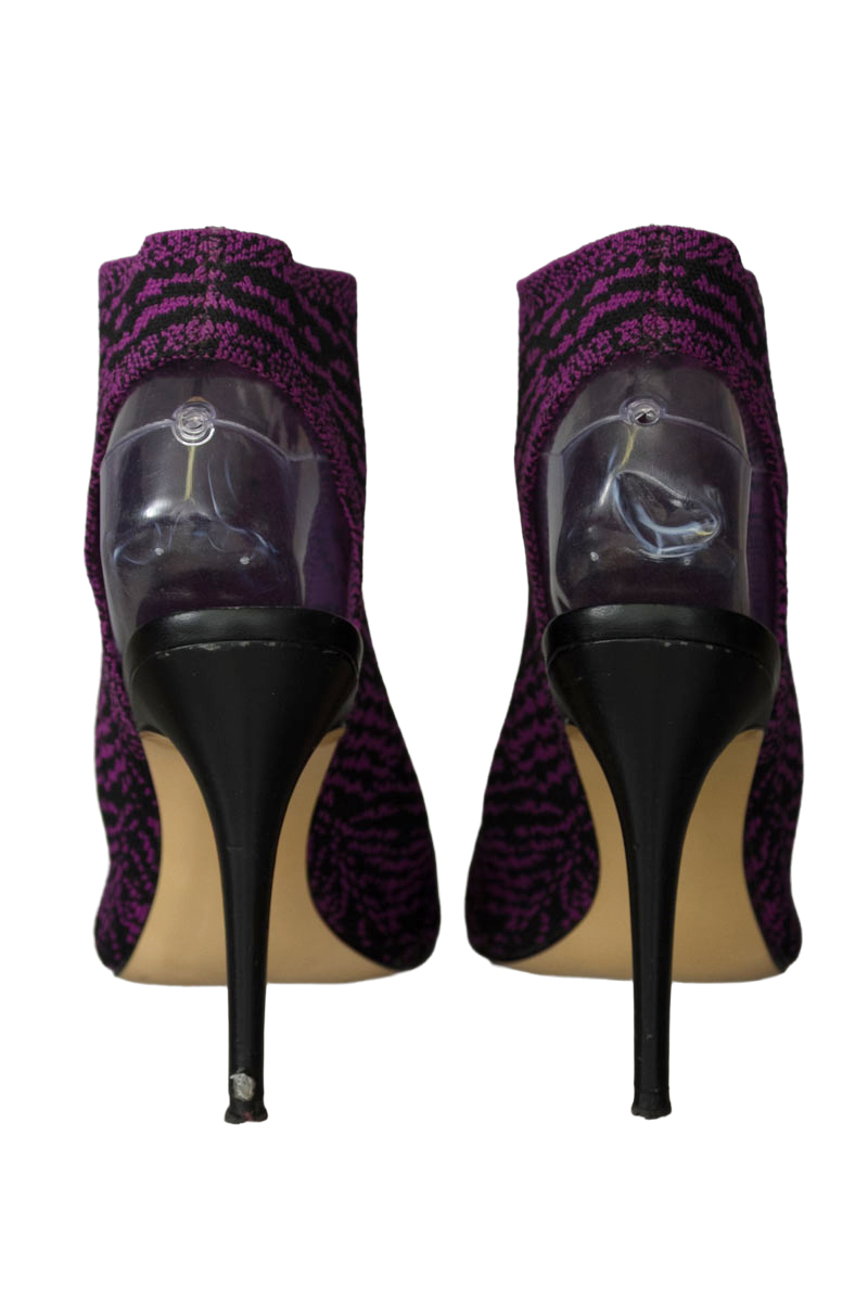 Zapatos color Morado - Zara