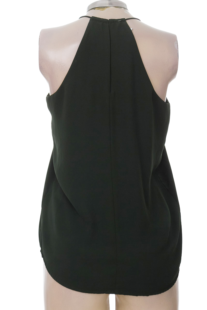 Top / Camiseta color Verde - Express