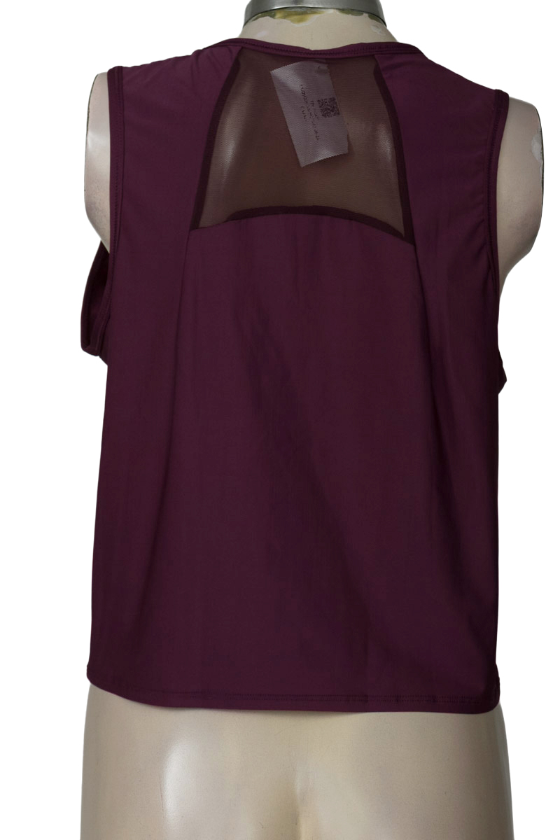 Ropa Deportiva / Salida de Baño color Morado - Closeando