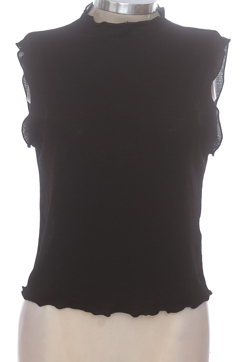 Top / Camiseta color Negro - Koaj