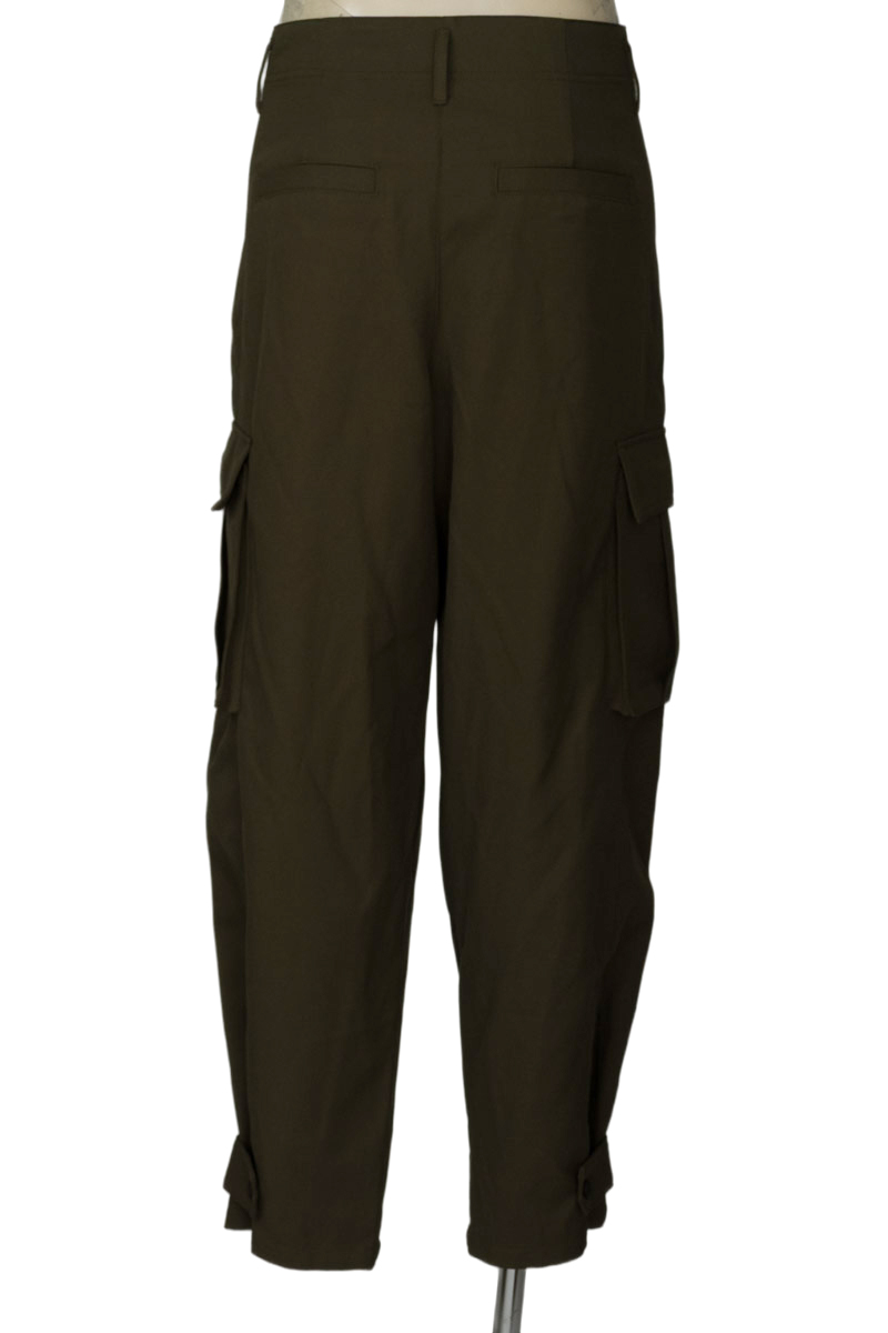 Pantalones color Verde - H&M