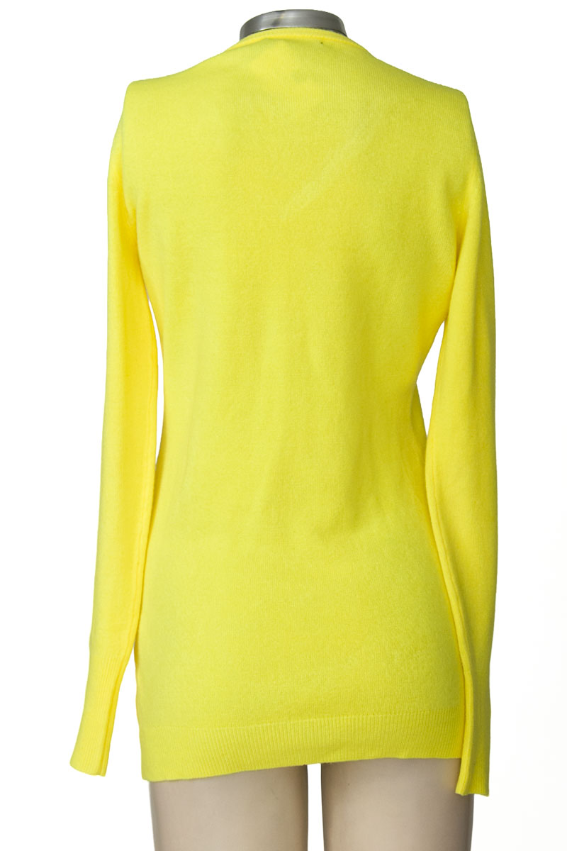 Sweater color Amarillo - New York & Company