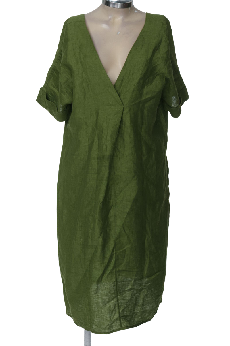 Vestido / Enterizo color Verde - Massimo Dutti