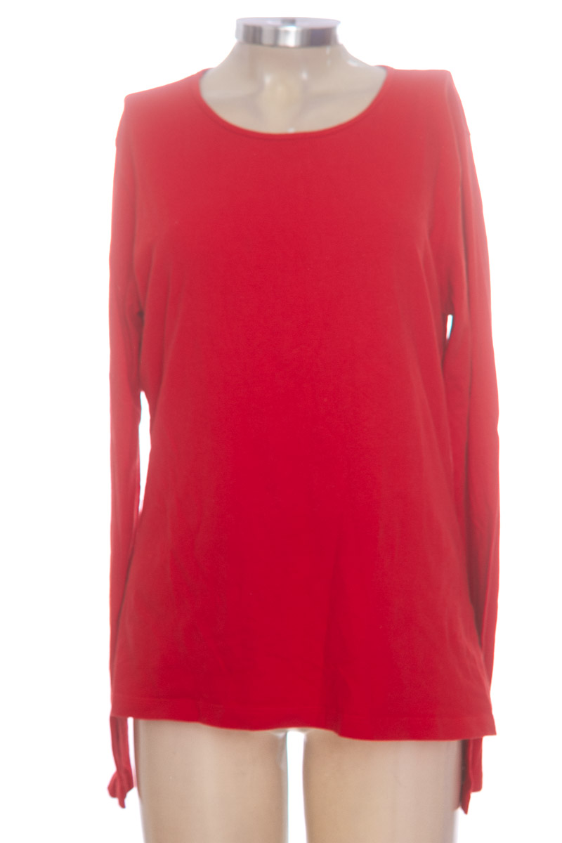 Top / Camiseta color Rojo - Arkitect