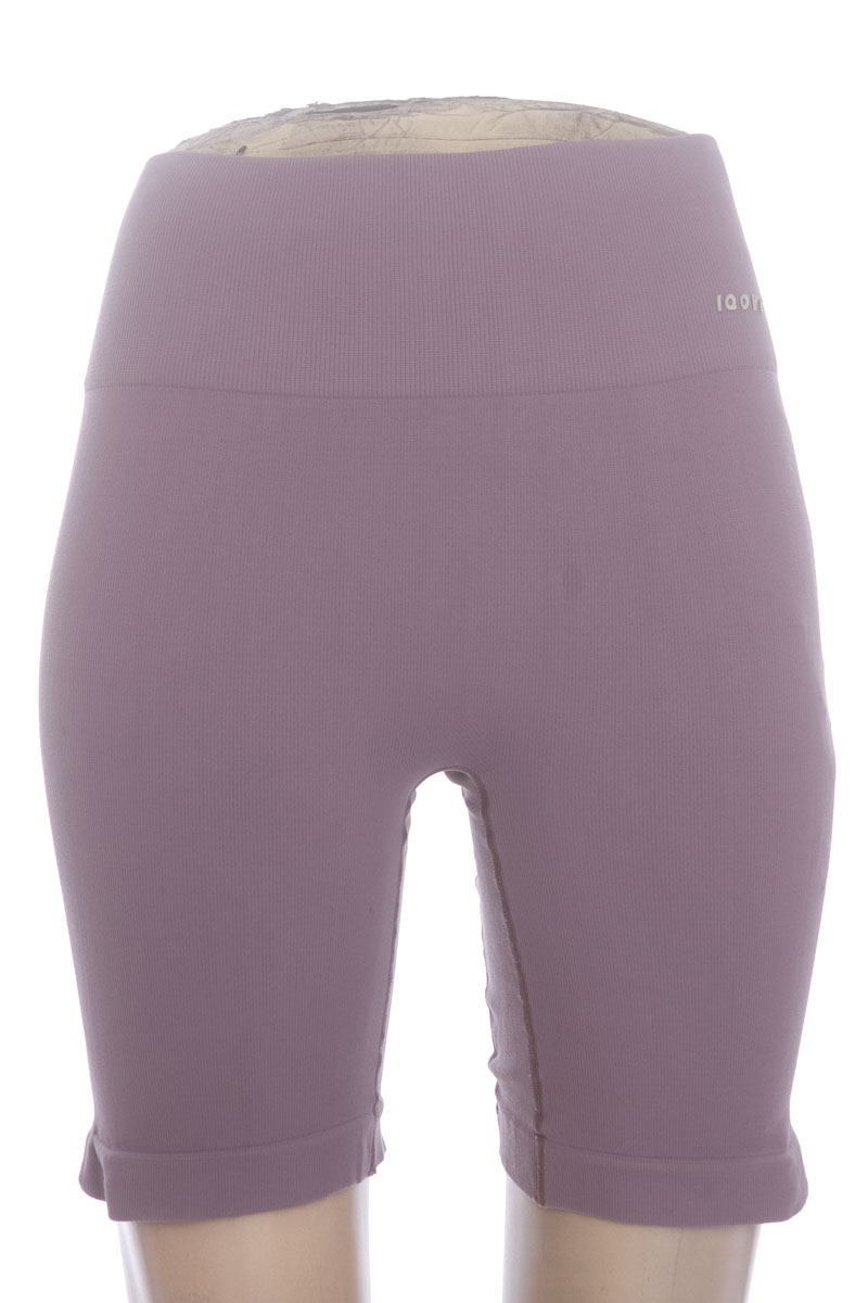 Ropa Deportiva / Salida de Baño color Rosado - Iqove