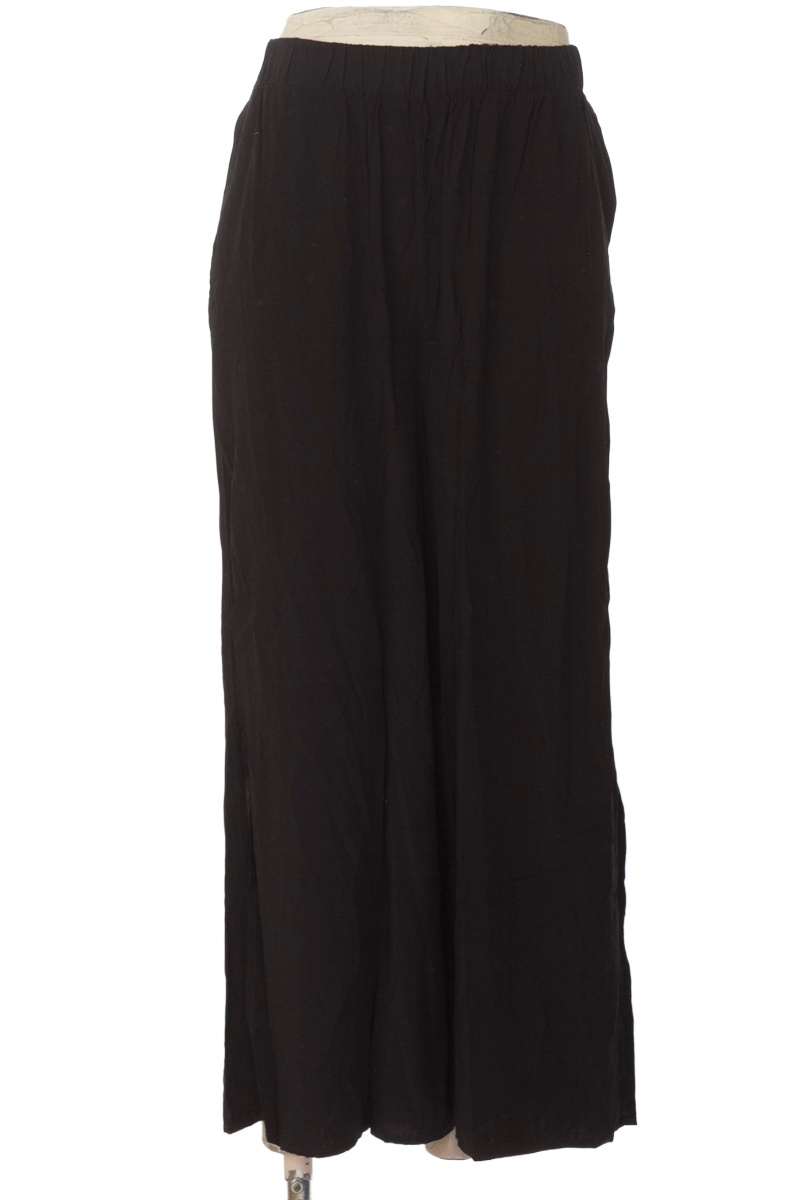 Pantalones color Negro - Pacifika