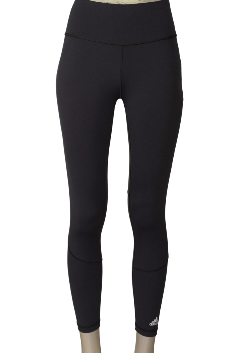 Ropa Deportiva / Salida de Baño color Gris - Adidas