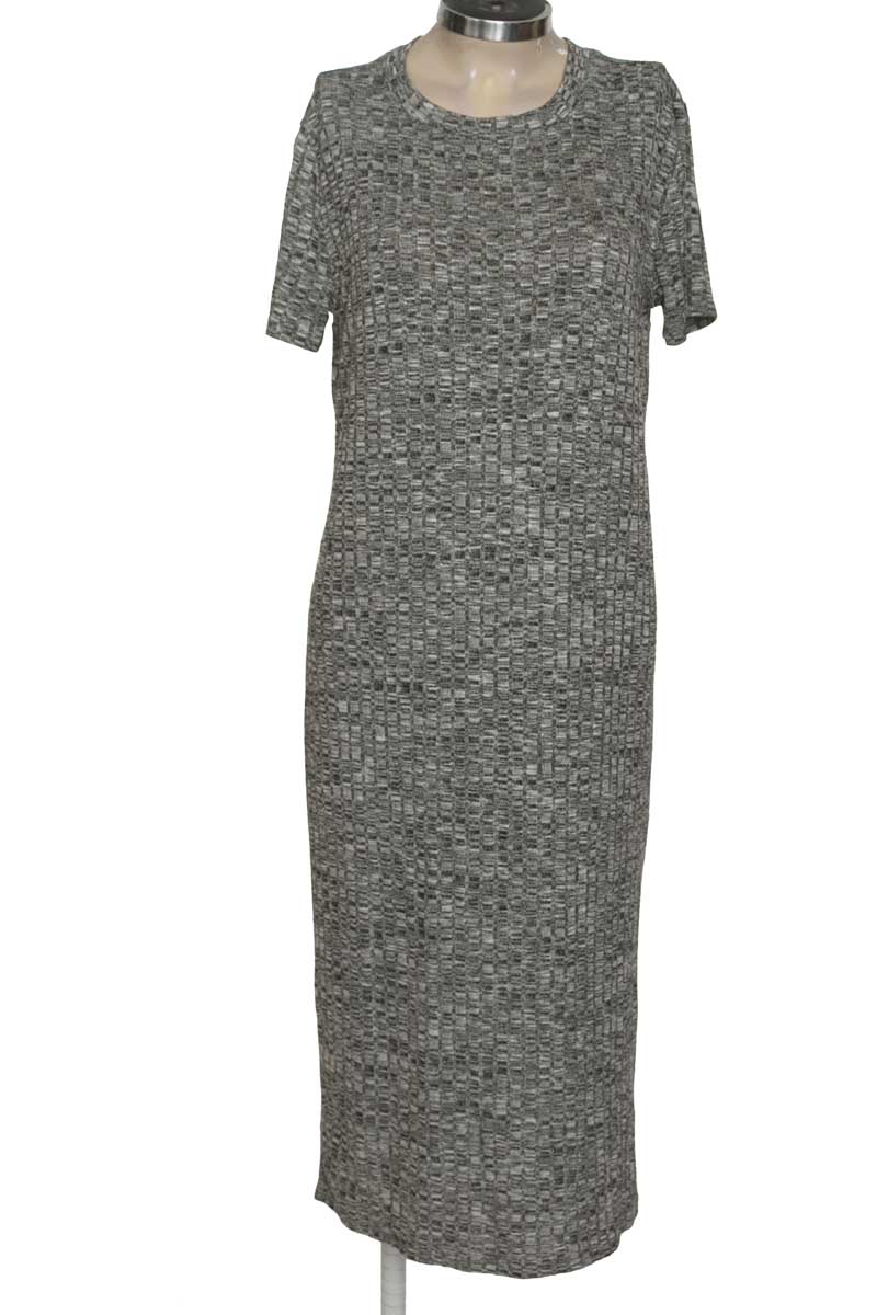 Vestido / Enterizo color Gris - Forever 21