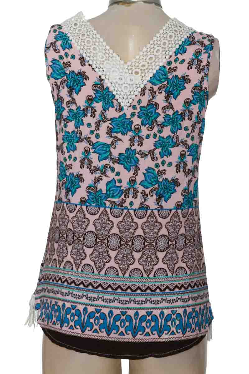Top / Camiseta color Rosado - G+S