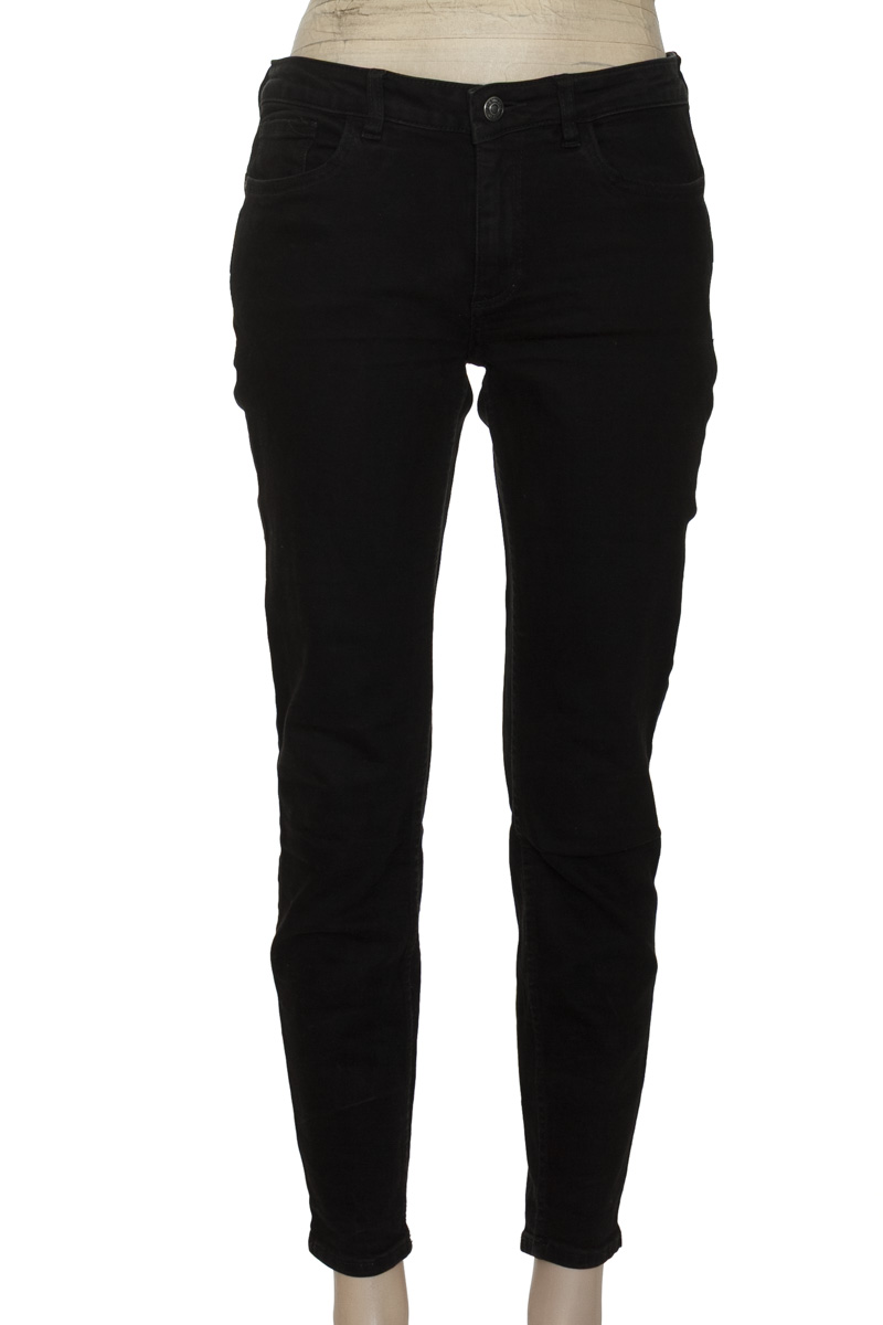 Pantalones color Negro - MNG