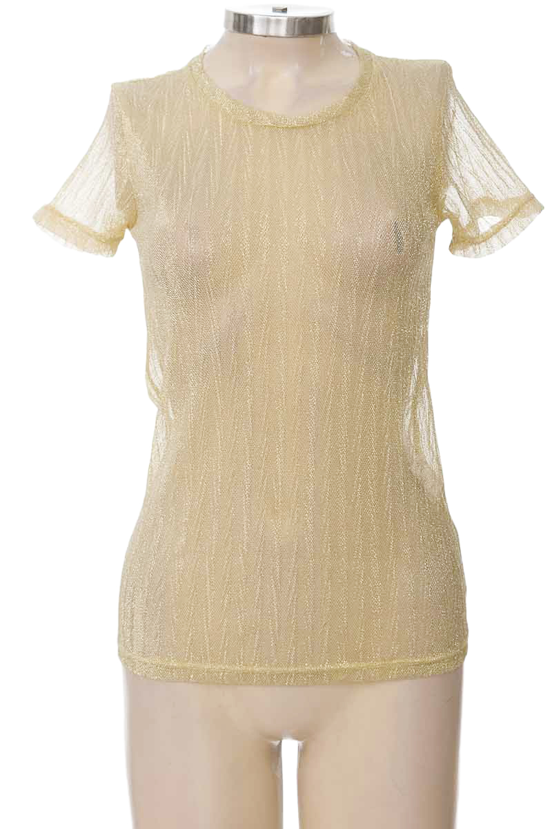 Top / Camiseta color Dorado - PATPRIMO