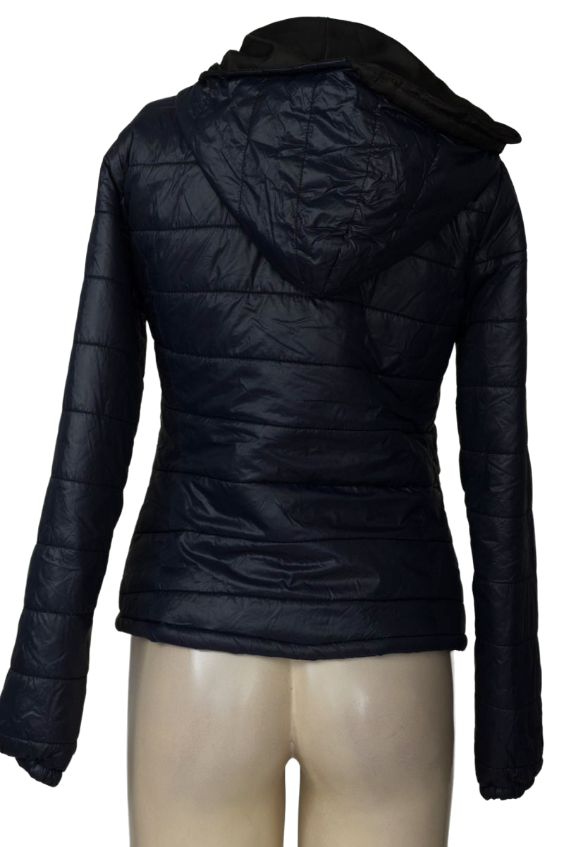 Chaqueta / Abrigo color Azul - Closeando