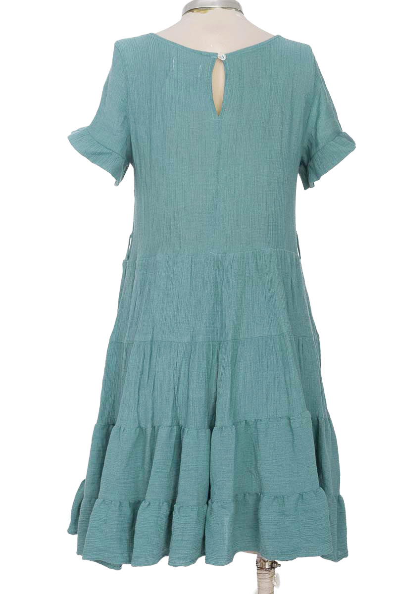 Vestido / Enterizo color Verde - Arkitect