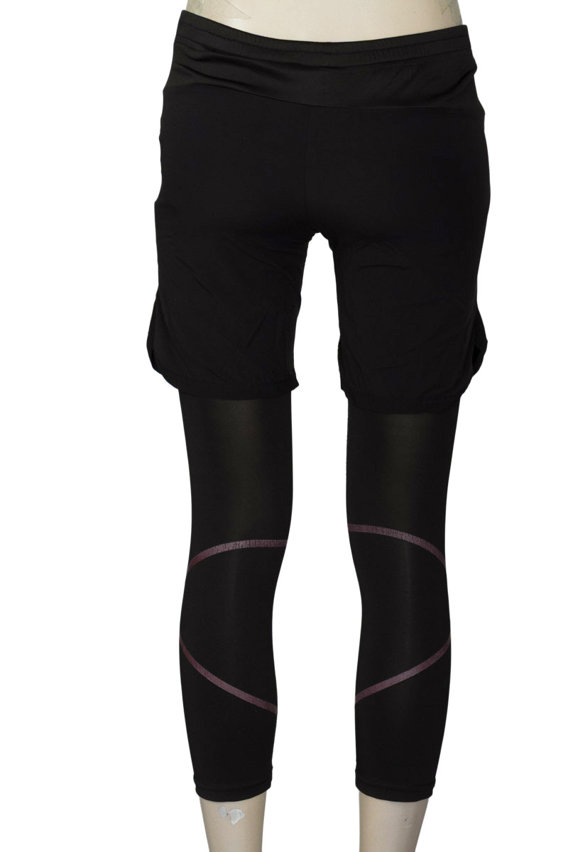 Ropa Deportiva / Salida de Baño color Negro - People Concept