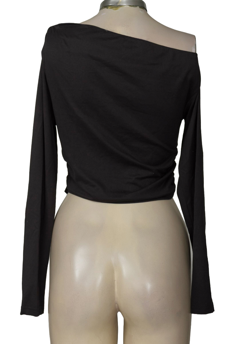 Blusa color Gris - Closeando