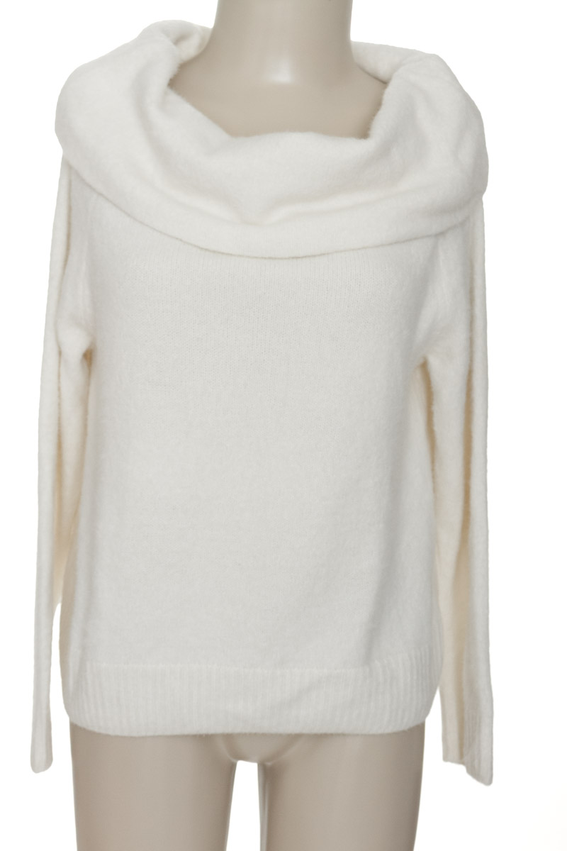 Sweater color Blanco - Closeando