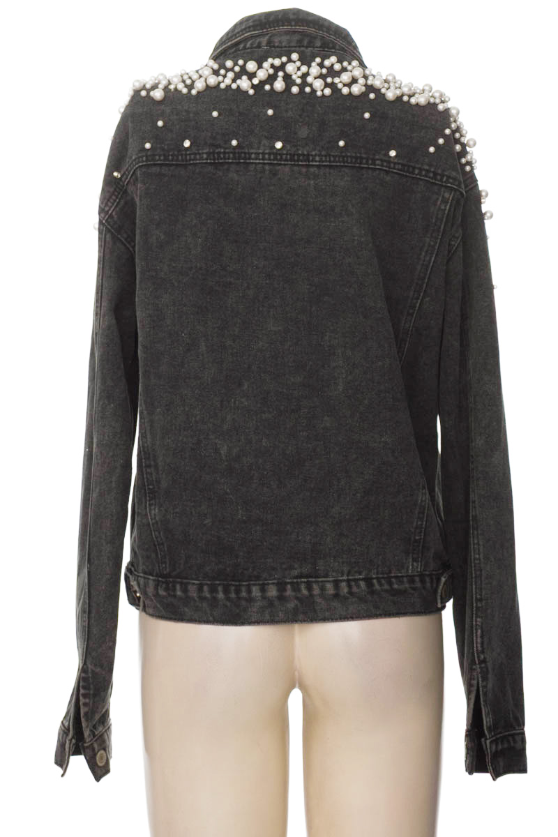 Chaqueta / Abrigo color Negro - Closeando