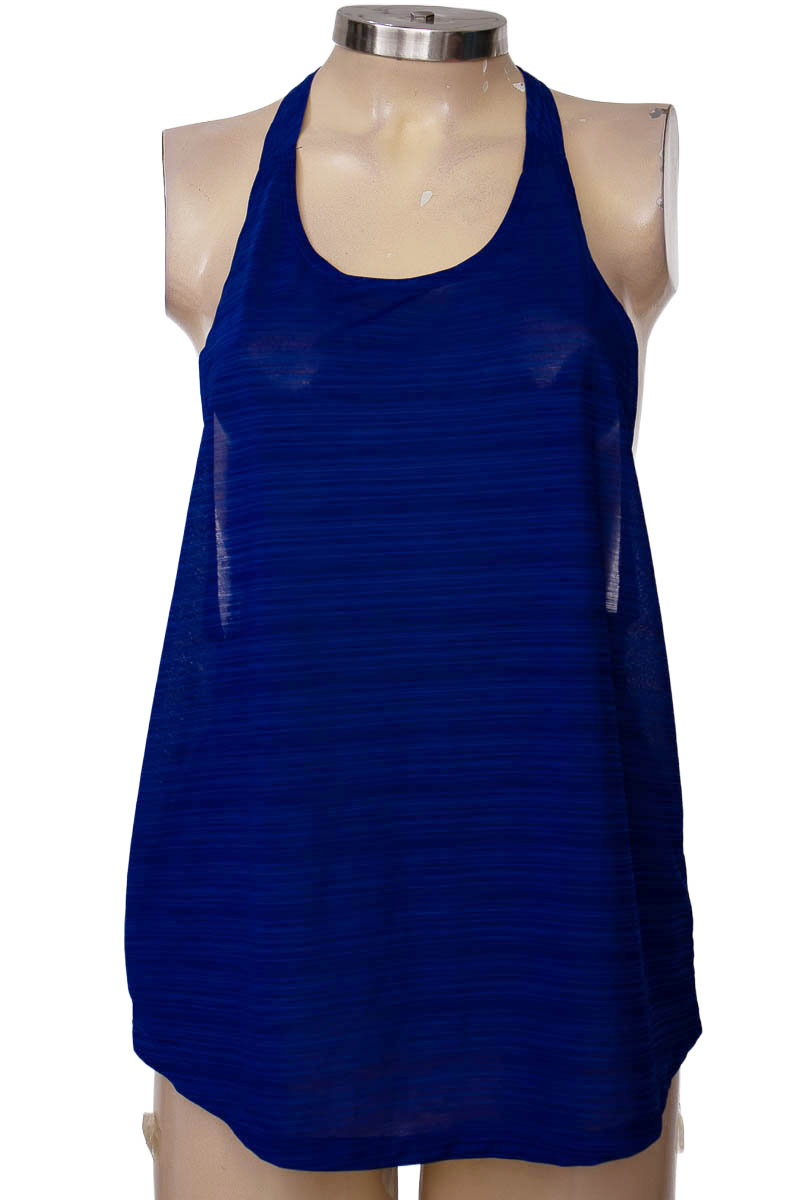 Ropa Deportiva / Salida de Baño color Azul - Closeando