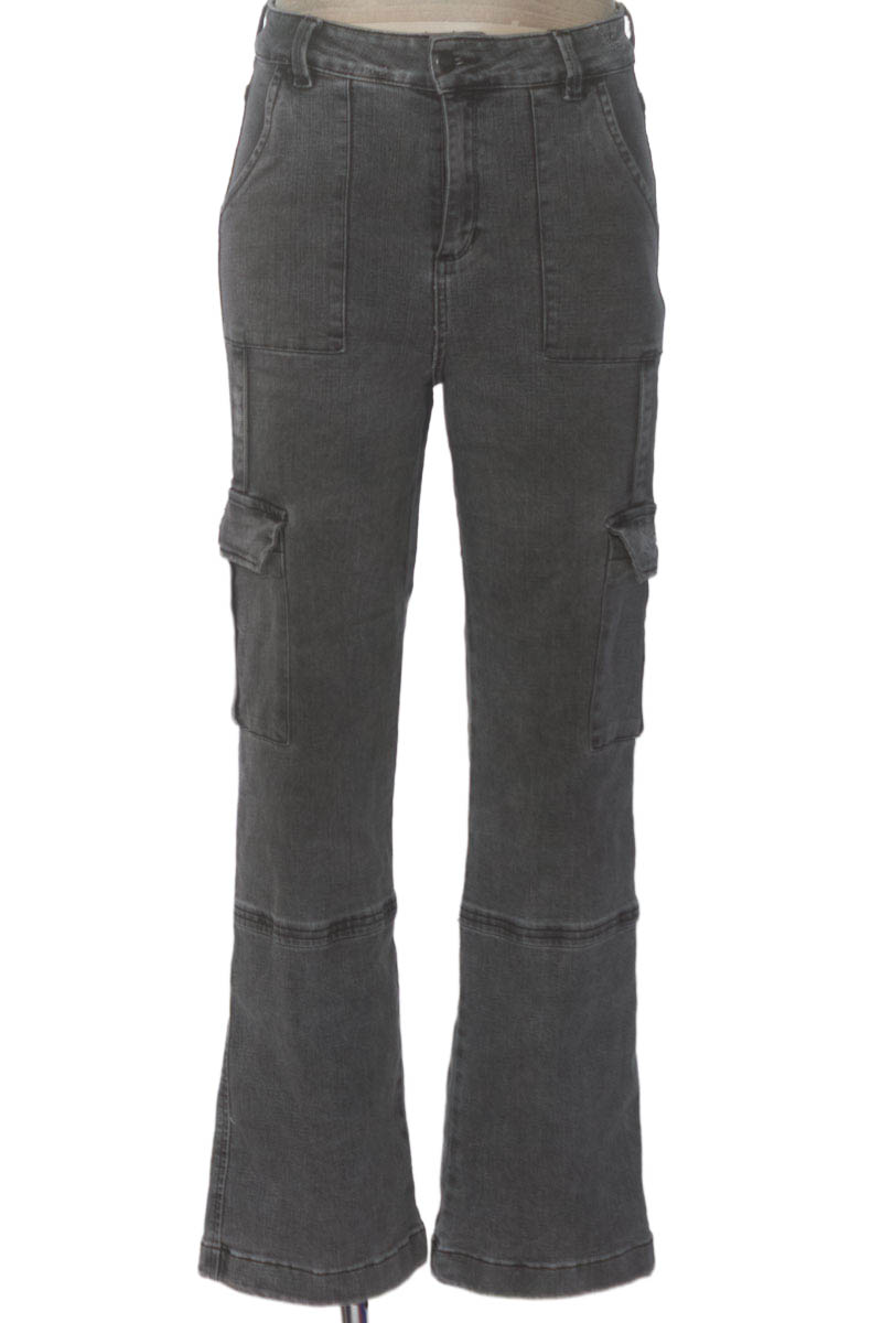 Pantalones color Gris - J.94