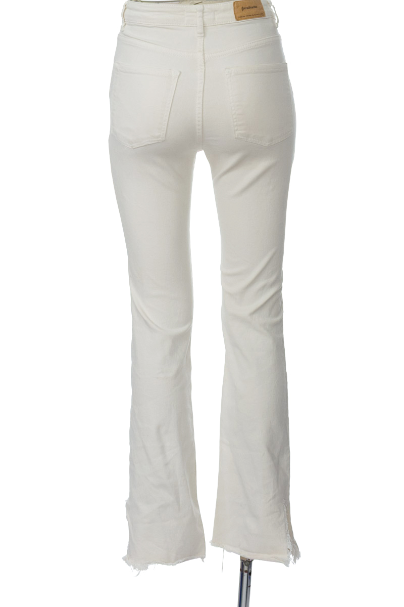 Pantalones color Beige - Stradivarius