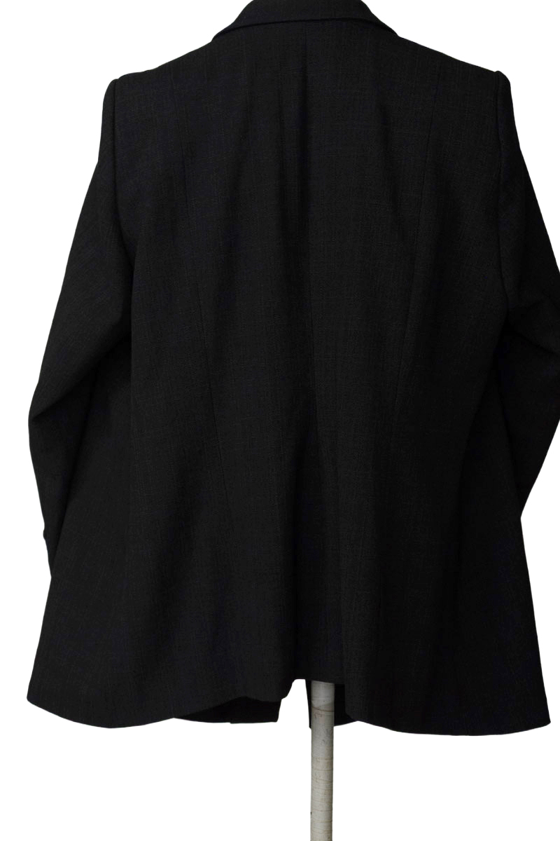 Chaqueta color Gris - Closeando