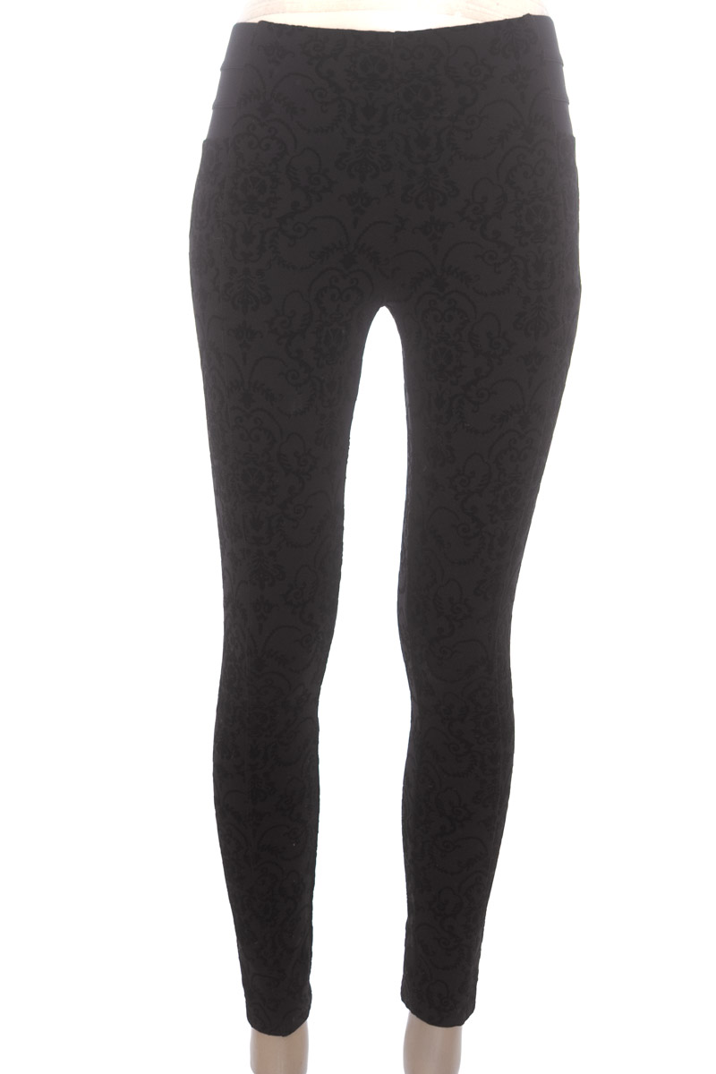 Pantalones color Negro - Basement