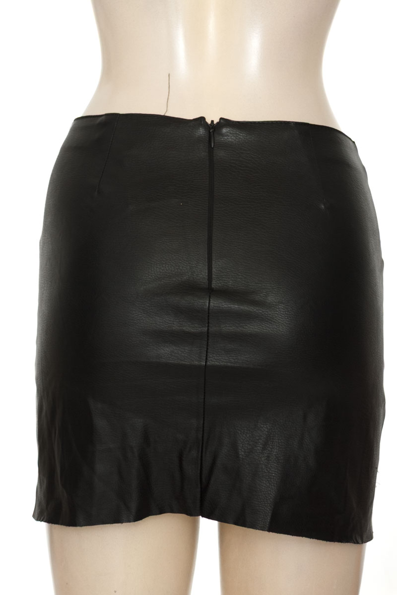 Falda color Negro - Pull & Bear
