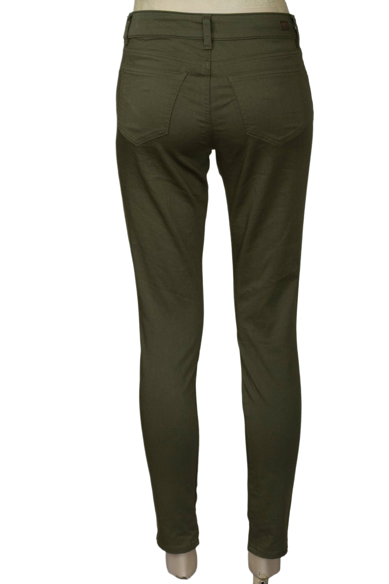 Pantalones color Verde - Rifle