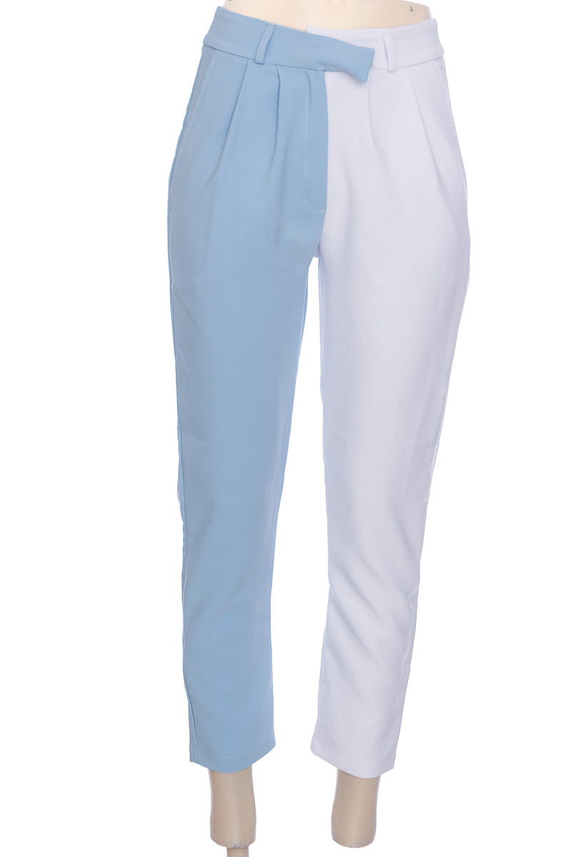 Azul Pink Pantalones color Azul - Pink Rose talla S de Segunda Mano | Closeando