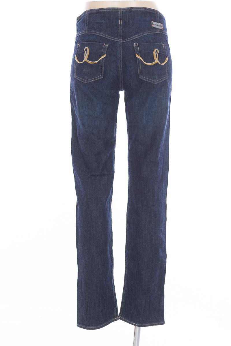 Pantalón color Azul Cocoa Republic Closeando