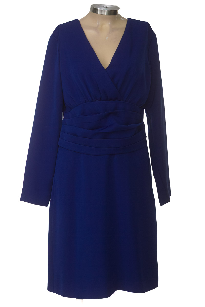 Vestido / Enterizo color Azul - Closeando