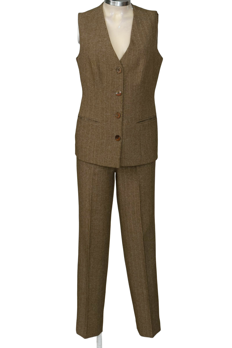 Vestido / Enterizo color Verde - Closeando