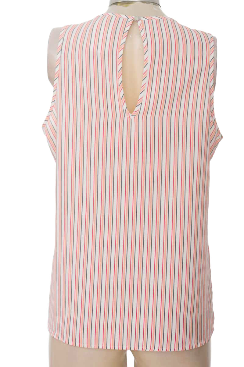 Top / Camiseta color Blanco - Koaj