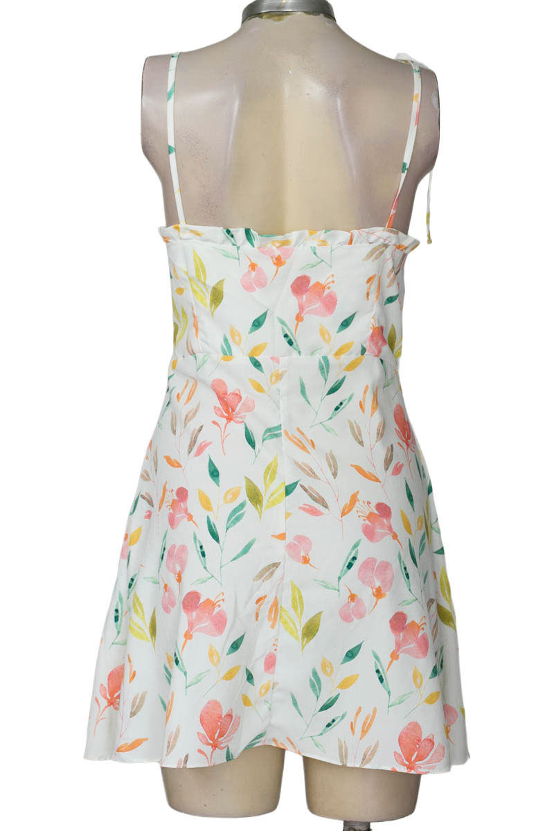 Vestido / Enterizo color Blanco - Lolikerias